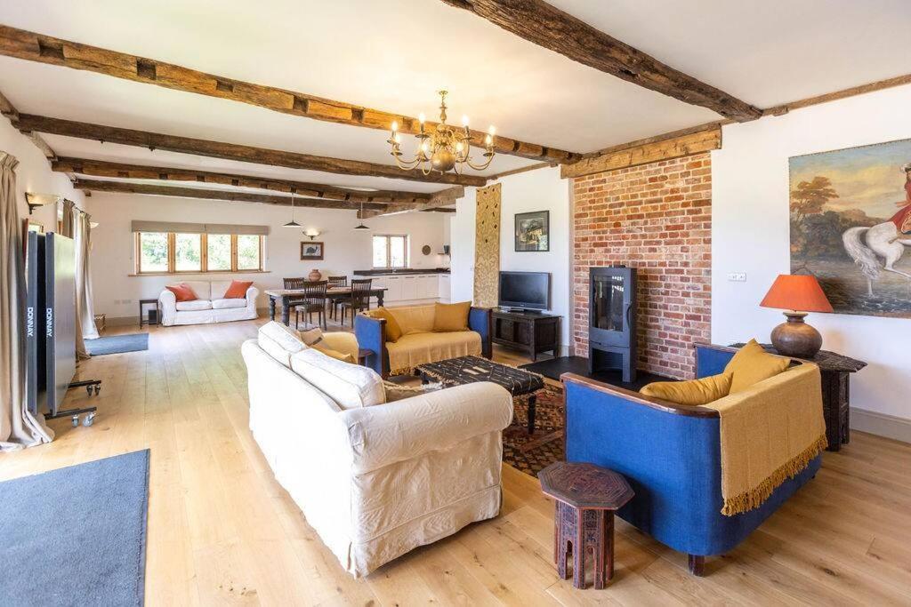 Hébergement de vacances The Granary - Wood Farm Barn. Luxury Barn With Wonderful Countryside Views *